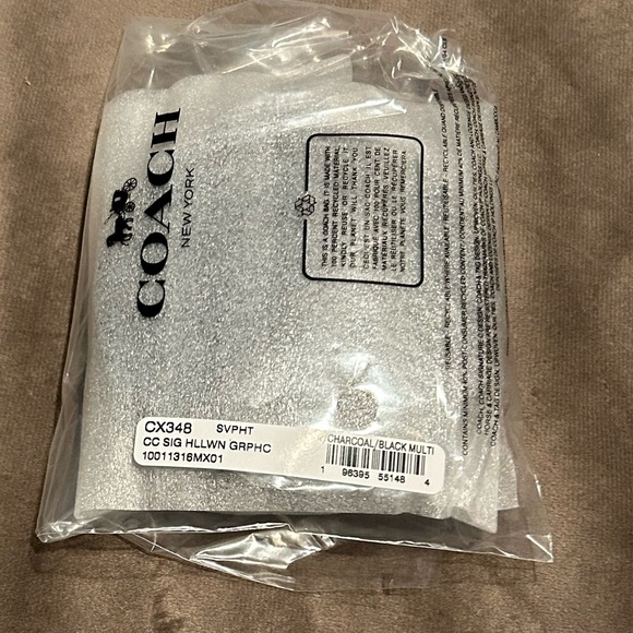 NWT Coach Coin Case With Cat - Picture 6 of 6